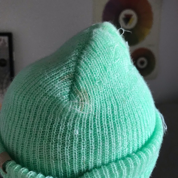 Teal beanie - Picture 3 of 3